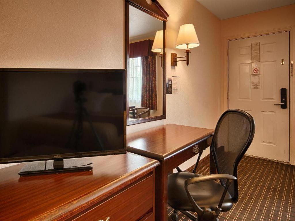Best Western Johnson City Inn Exterior foto